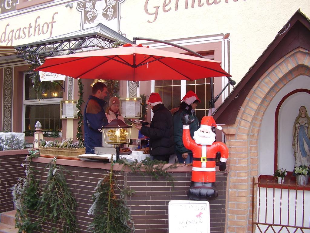 Landgasthof Germania Rüdesheim am Rhein Exteriör bild