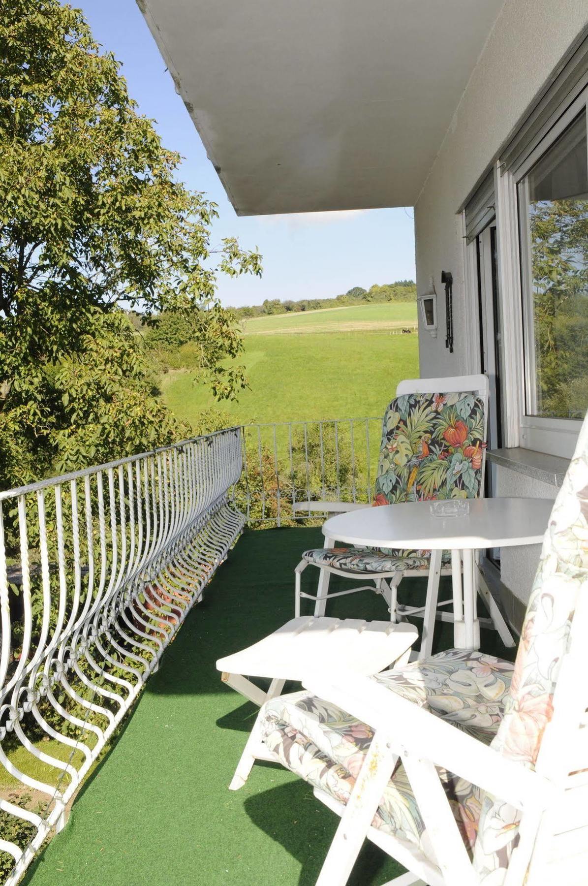 Landgasthof Germania Rüdesheim am Rhein Exteriör bild
